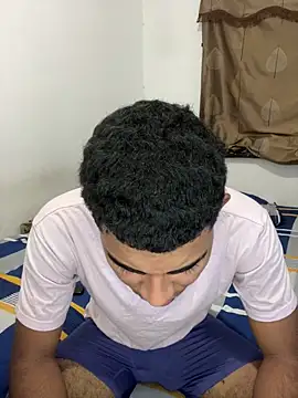 Snapshot of youngalexofficial chatting on 02.22.26 youngalexofficial online show from 02.22.26