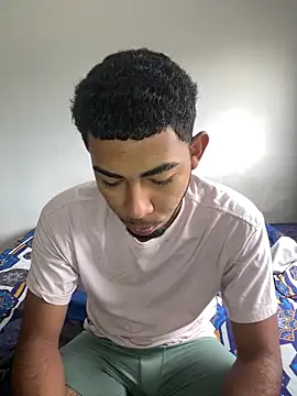 Snapshot of youngalexofficial chatting on 03.01.26 youngalexofficial online show from 03.01.26