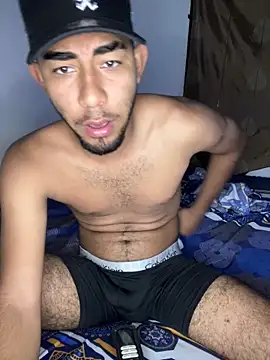 Snapshot of youngalexofficial chatting on 03.19.26 youngalexofficial online show from 03.19.26