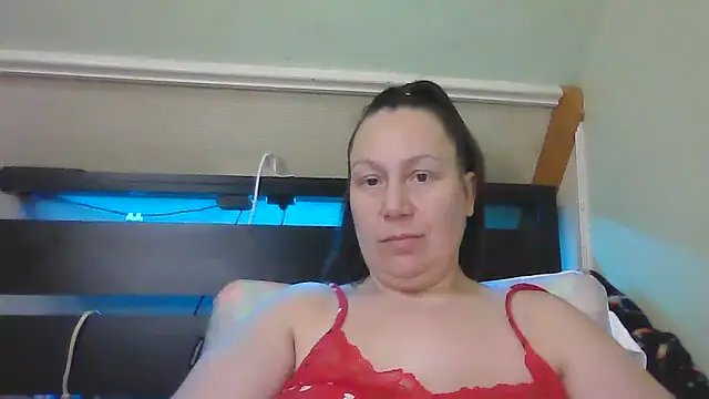 Snapshot of DallaStone chatting on 02.23.25 DallaStone online show from 02.23.25