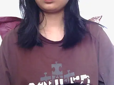 Snapshot of hina_001 chatting on 01.18.26 hina 001 online show from 01.18.26