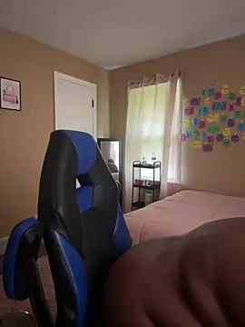 Chocolatebunnyxx96 online show from 06.08.26