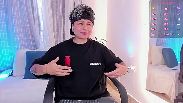 Zury Ramirez online show from 03.23.26