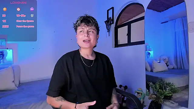 Zury Ramirez online show from 05.04.26
