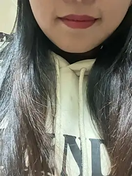 Snapshot of mode-bae chatting on 01.19.26 mode-bae online show from 01.19.26