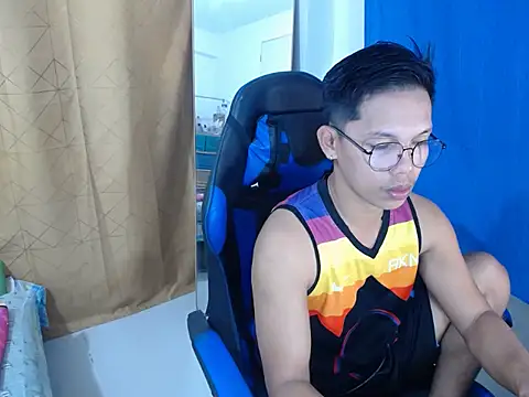 holly oreo online show from 07.14.26