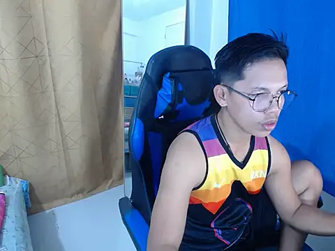 holly oreo online show from 07.14.26