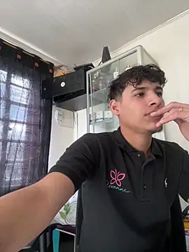 Snapshot of MaxStar26 chatting on 01.17.26 MaxStar26 online show from 01.17.26