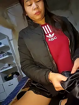 Snapshot of Comebaby-077 chatting on 01.08.26 Comebaby-077 online show from 01.08.26