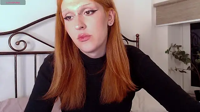 Snapshot of LunaBl1ss chatting on 02.03.26 LunaBl1ss online show from 02.03.26