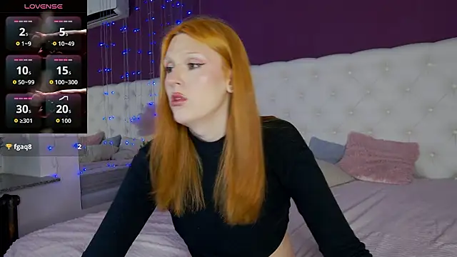 Snapshot of LunaBl1ss chatting on 02.07.26 LunaBl1ss online show from 02.07.26