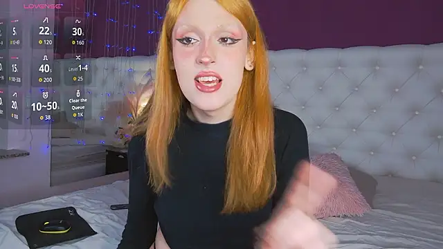 Snapshot of LunaBl1ss chatting on 03.04.26 LunaBl1ss online show from 03.04.26