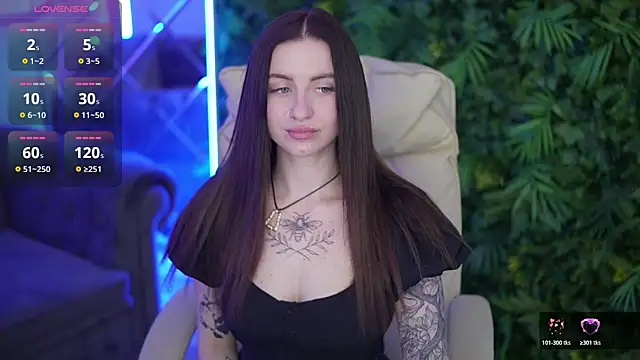 AlexaFleur online show from 05.17.26