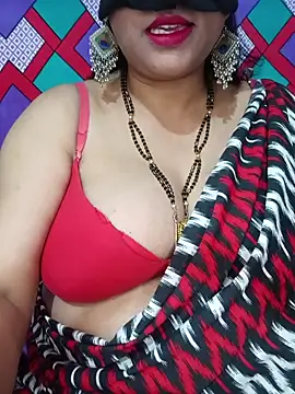 Snapshot of Hot-BHABHI696 chatting on 05.13.26 Hot-BHABHI696 online show from 05.13.26