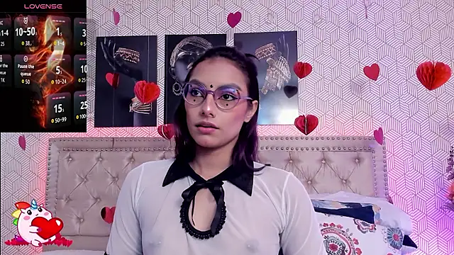 MeganRosseX online show from 02.19.26