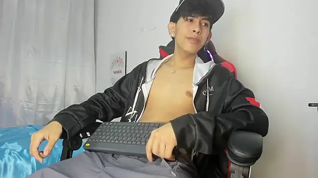 julian xx online show from 04.23.26