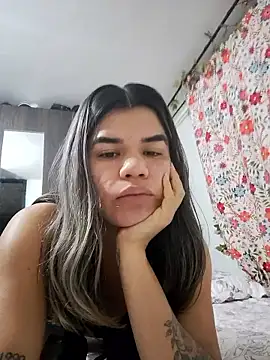 Snapshot of laperracobarde chatting on 01.17.26 laperracobarde online show from 01.17.26