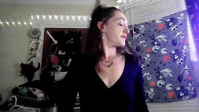 SultryEroticSlut online show from 02.18.26