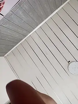 Snapshot of honeyluxe_ chatting on 03.12.26 honeyluxe online show from 03.12.26