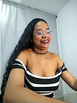 KATALINA SANTANA  online show from 05.05.26