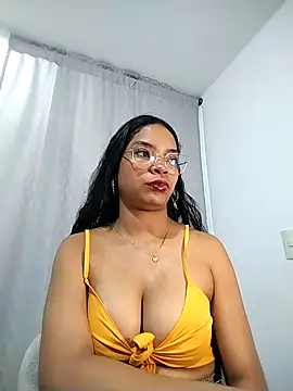 KATALINA SANTANA  online show from 05.12.26
