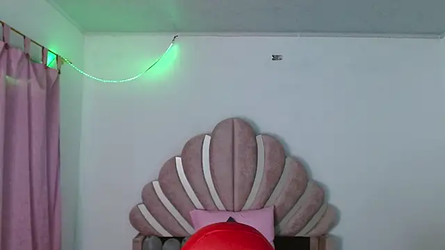 Naya  fox723 online show from 01.18.26