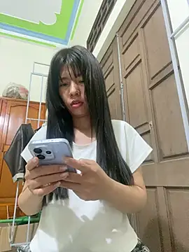 Snapshot of Miss_me29 chatting on 03.05.26 Miss me29 online show from 03.05.26