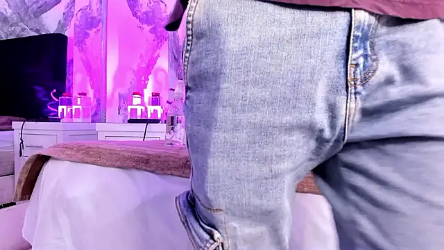 TyagoRoberts  online show from 02.03.26