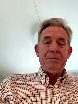 Snapshot of Pierre4tjyxx chatting on 01.18.26 Pierre4tjyxx online show from 01.18.26