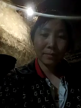 Snapshot of vesla-2k chatting on 03.13.26 vesla-2k online show from 03.13.26