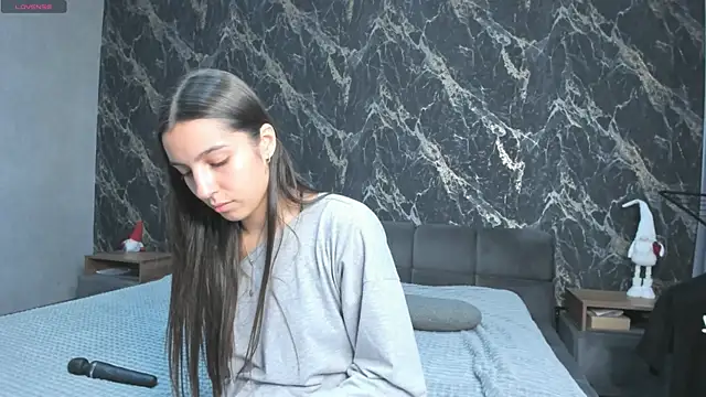 stella torres online show from 04.29.26