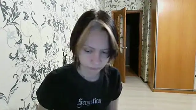 LxayBloom online show from 04.24.26