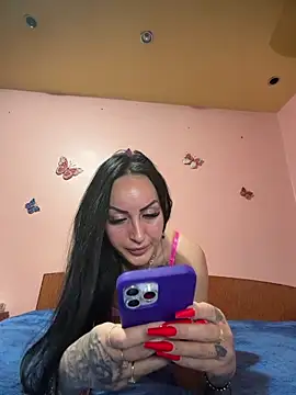 Snapshot of Yvi_Ufc chatting on 02.01.26 Yvi Ufc online show from 02.01.26