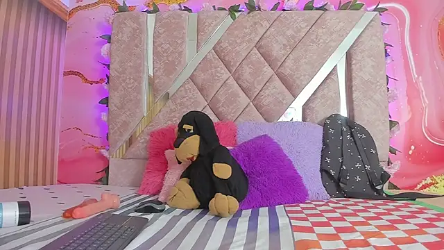 emily velvet   online show from 04.27.26