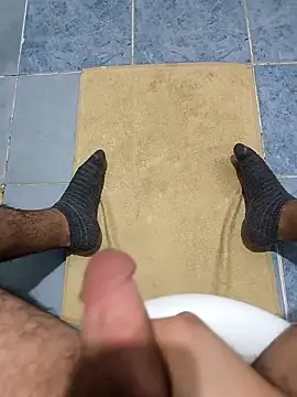 Snapshot of lyonnqw chatting on 01.13.26 lyonnqw online show from 01.13.26