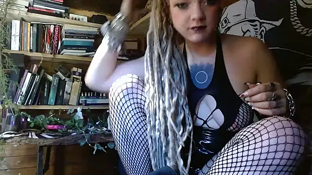 spiralhokkaido23 online show from 04.28.26