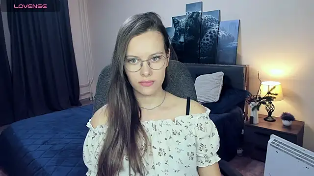 Snapshot of AyumiBlossom chatting on 01.12.26 AyumiBlossom online show from 01.12.26