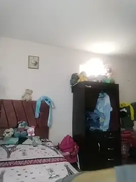 cinthia2011 online show from 03.10.26