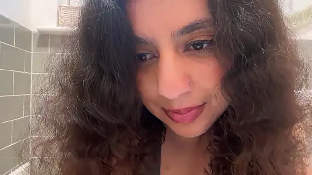 Snapshot of fayfay21@xh chatting on 02.13.26 fayfay21xh online show from 02.13.26