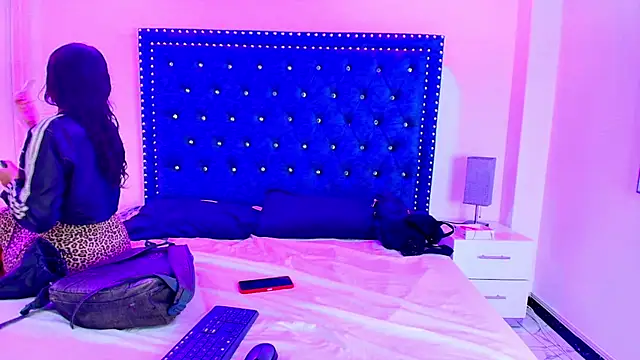 Vero and stive online show from 02.23.26