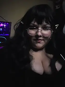 Snapshot of LunaLuxxx666 chatting on 01.14.26 LunaLuxxx666 online show from 01.14.26