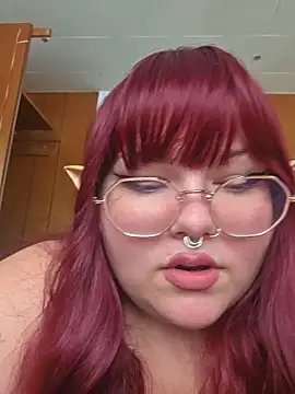 Snapshot of LunaLuxxx666 chatting on 02.04.26 LunaLuxxx666 online show from 02.04.26