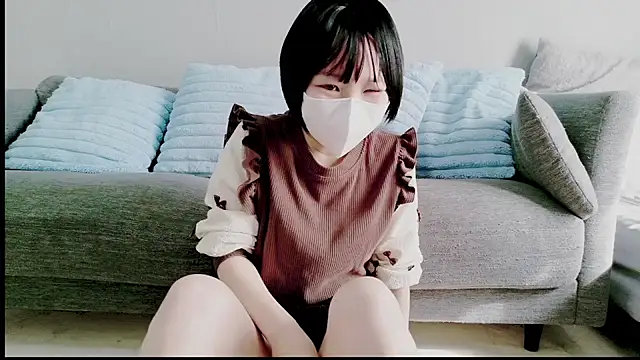 rinrin room online show from 02.05.26