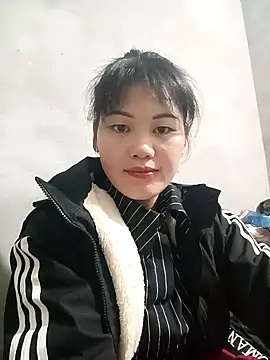 Snapshot of vitory_sexy99 chatting on 01.05.26 vitory sexy99 online show from 01.05.26