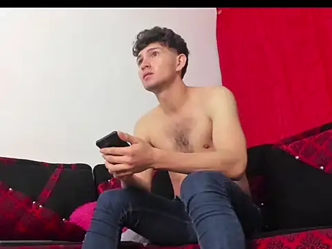 Snapshot of camilo_model chatting on 01.19.26 camilo model online show from 01.19.26