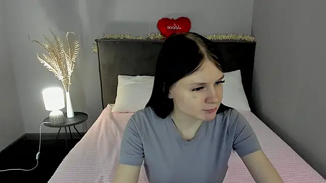 SkinyJoys online show from 02.28.26