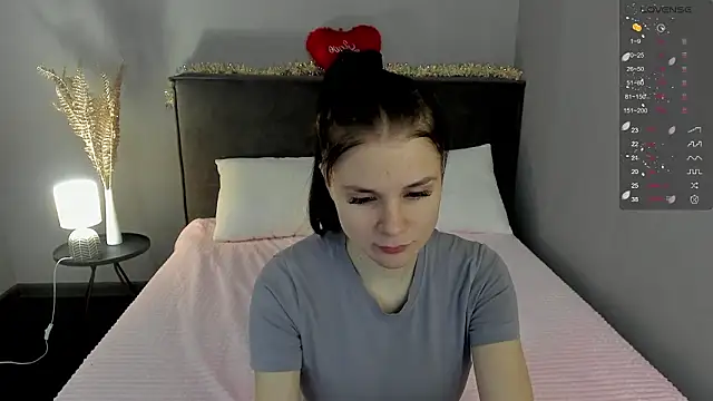 SkinyJoys online show from 03.09.26