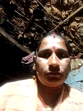 Snapshot of Hot_bhi38 chatting on 01.13.26 Hot bhi38 online show from 01.13.26