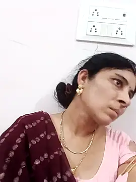 Hot ree85 online show from 04.25.26