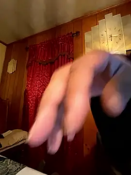 Snapshot of mrsparker1984 chatting on 01.18.26 mrsparker1984 online show from 01.18.26